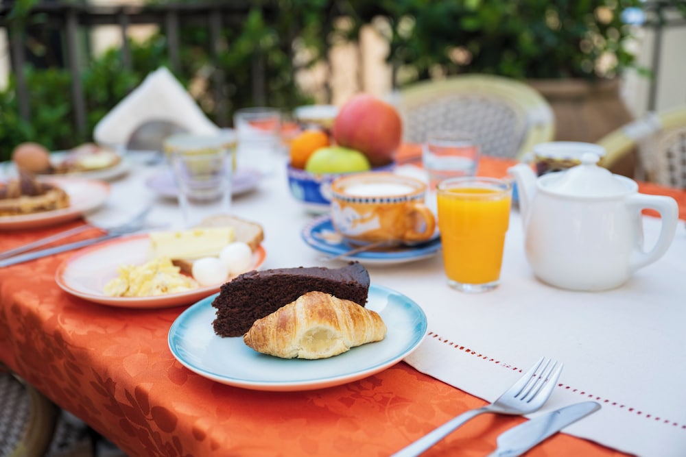 Hotel Antica Repubblica — Restaurant & bars in Amalfi, Campania