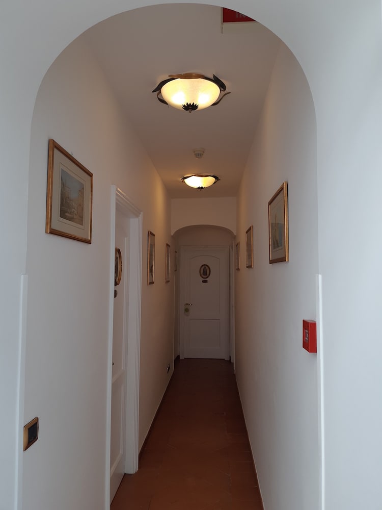 Hotel Antica Repubblica — Hotel building in Amalfi, Campania