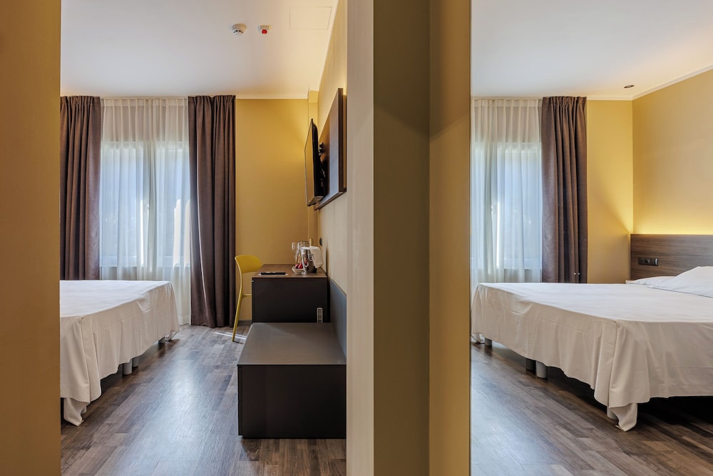 San Marco — Hotel rooms in Bardolino, Veneto