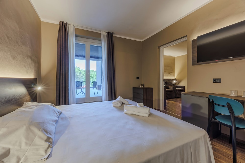 San Marco — Hotel rooms in Bardolino, Veneto