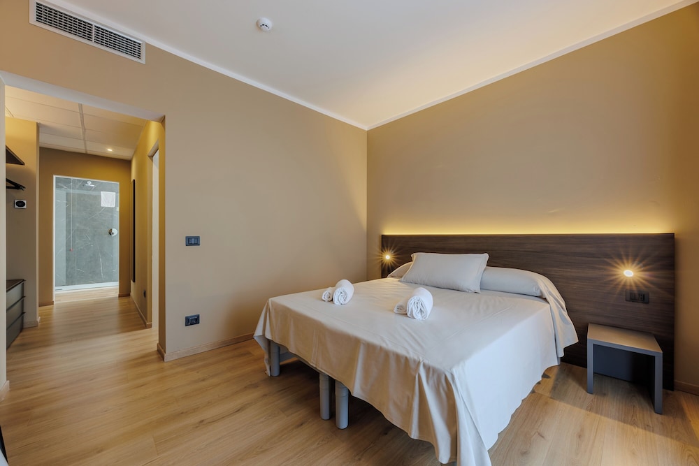 San Marco — Hotel rooms in Bardolino, Veneto