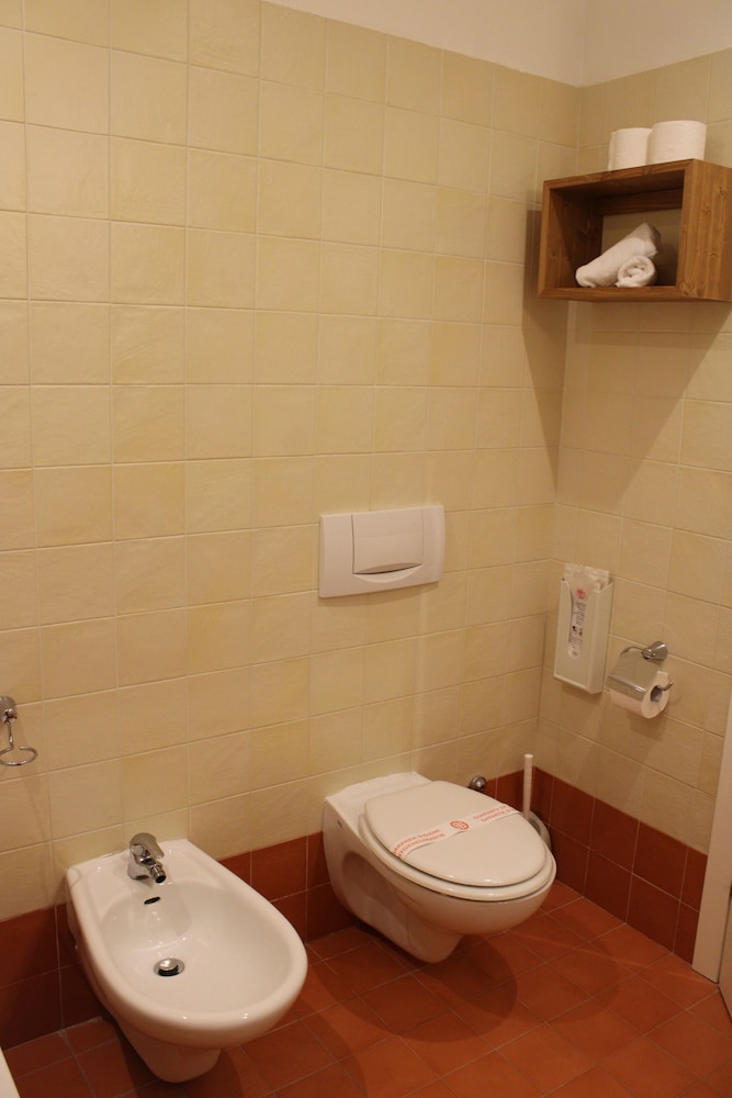 San Marco — Hotel rooms in Bardolino, Veneto
