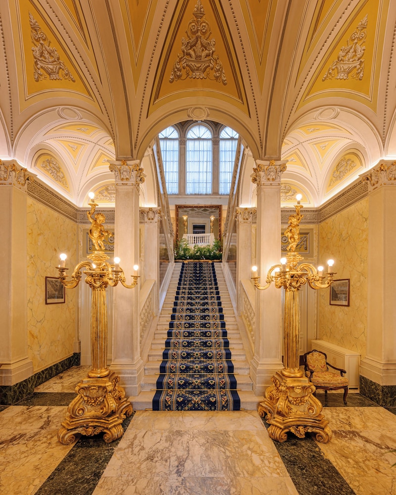 Grand Hotel Villa Serbelloni — Hotel building in Bellagio, Lombardy