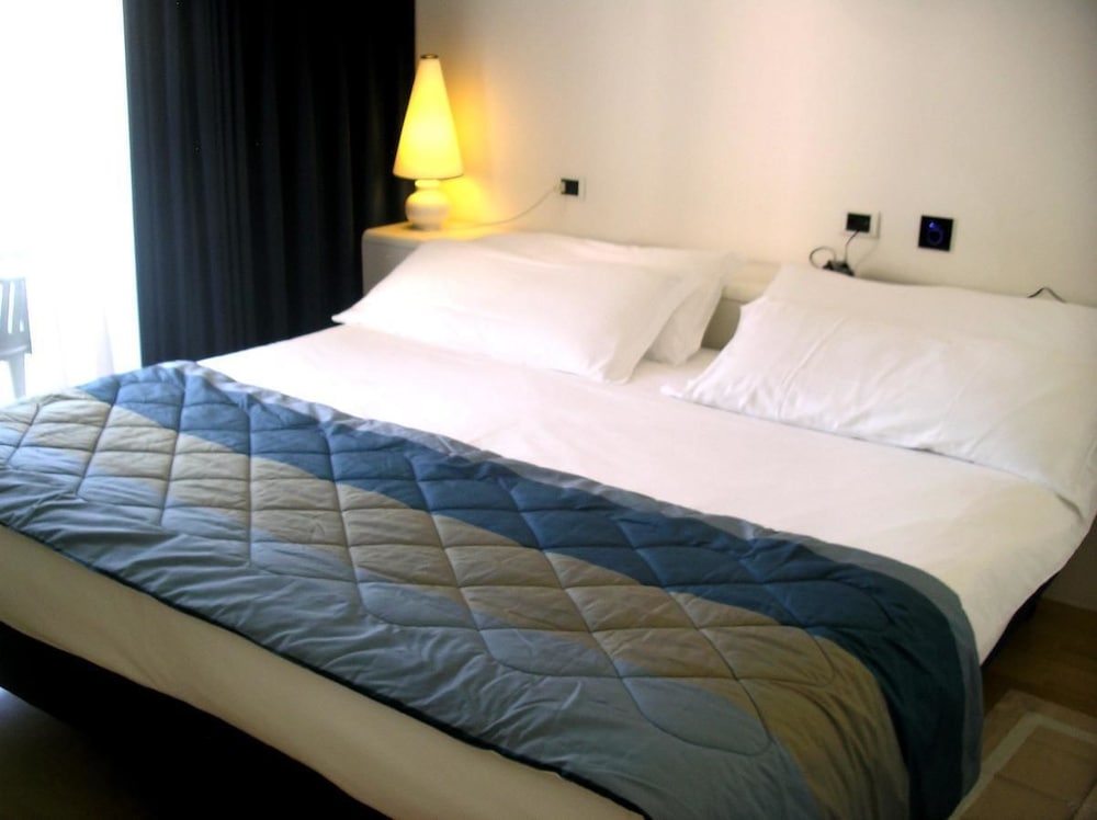 Hotel Luxor - zdjęcie 2