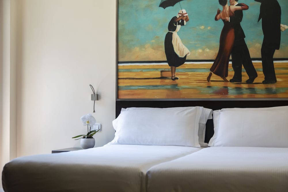 Hotel Antico Borgo — Hotel rooms in Riva del Garda, Trentino-Alto Adige