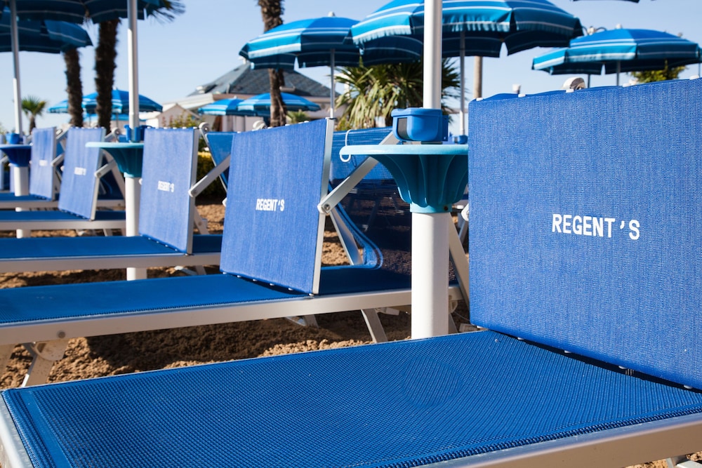Regent's Hotel — Beach in Jesolo, Veneto