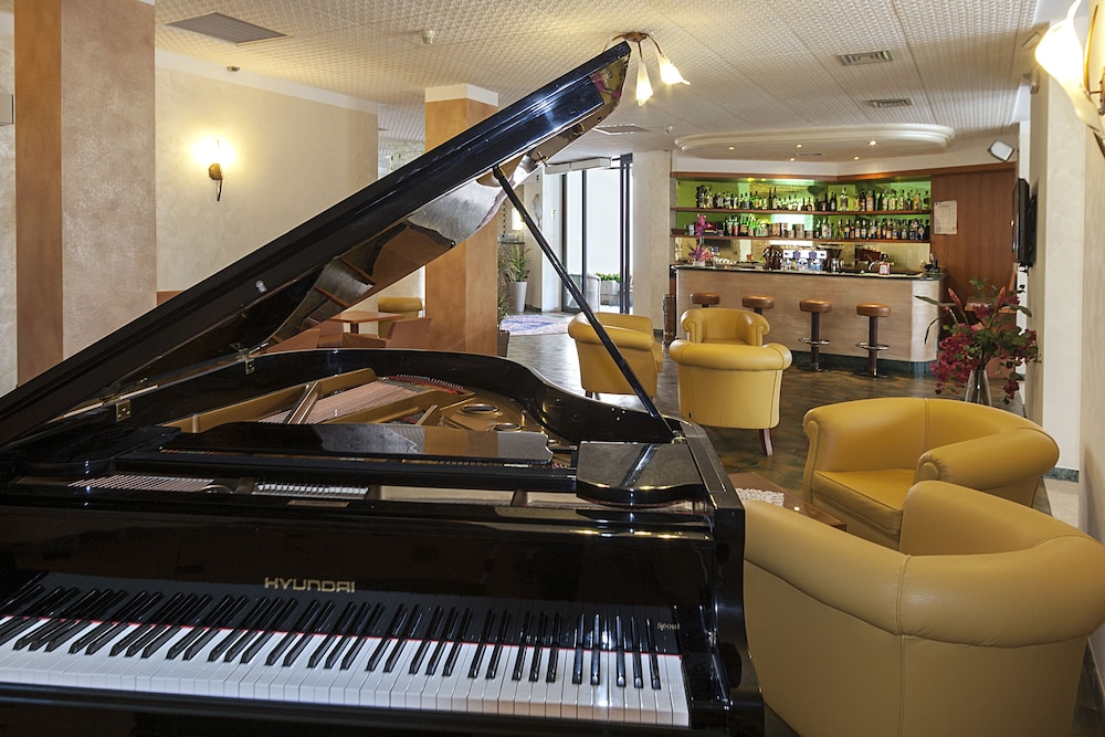 Regent's Hotel — Restaurant & bars in Jesolo, Veneto