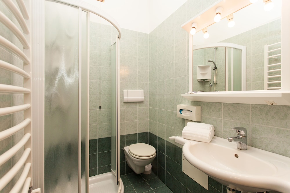 Regent's Hotel — Hotel rooms in Jesolo, Veneto