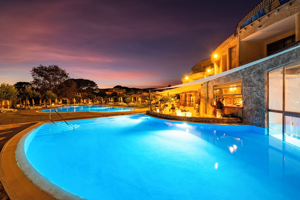 Hotel Resort & Spa Baja Caddinas - zdjęcie 2