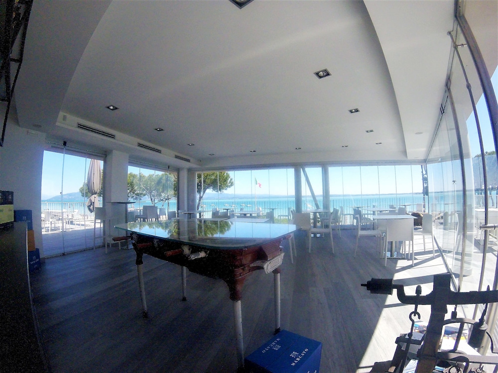 Hotel Ca' Serena — Restaurant & bars in Sirmione, Lombardy
