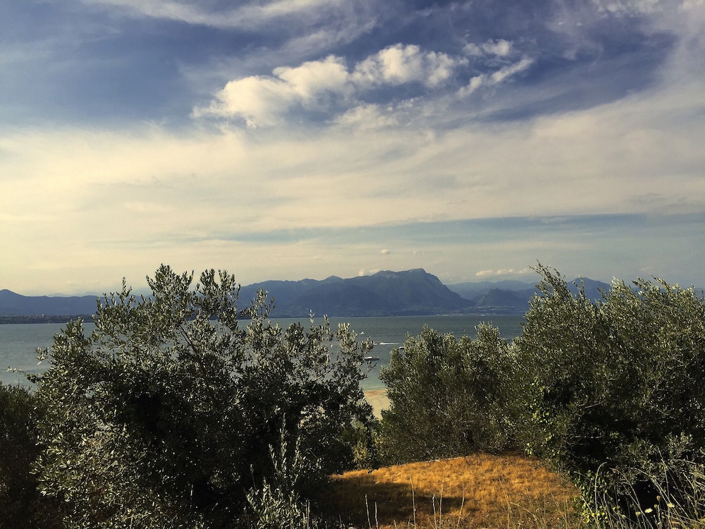 Hotel Ca' Serena — Attractions in the area in Sirmione, Lombardy