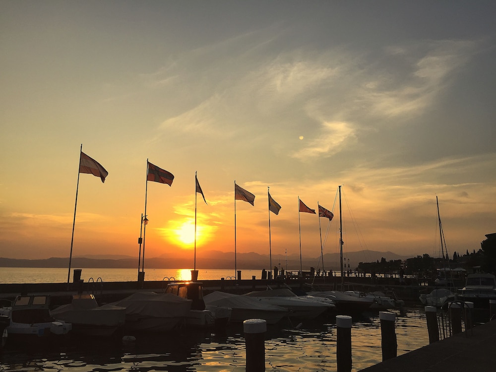 Hotel Ca' Serena — Beach in Sirmione, Lombardy