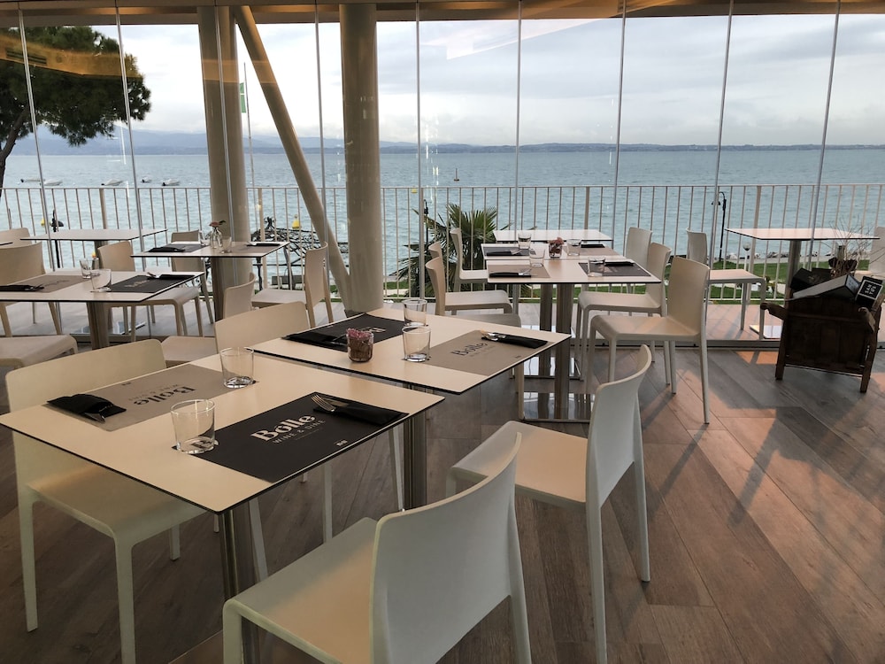 Hotel Ca' Serena — Restaurant & bars in Sirmione, Lombardy