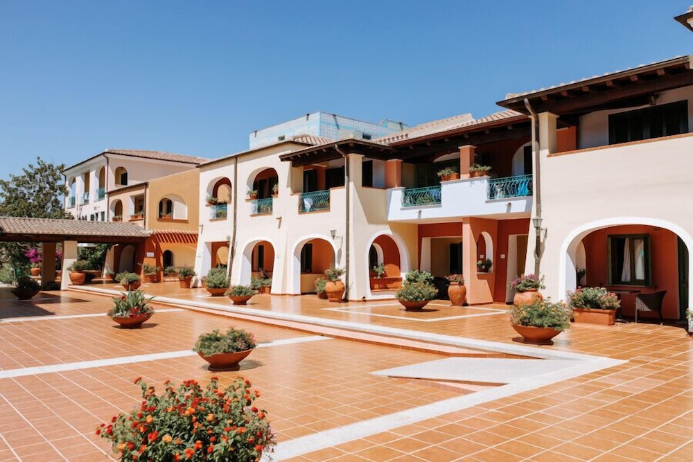 Nicolaus Club Torre Moresca — Hotel building in Orosei, Sardinia