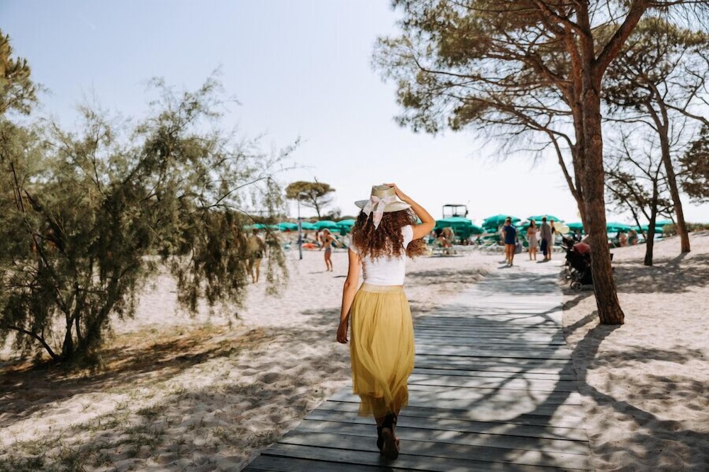 Nicolaus Club Torre Moresca — Beach in Orosei, Sardinia