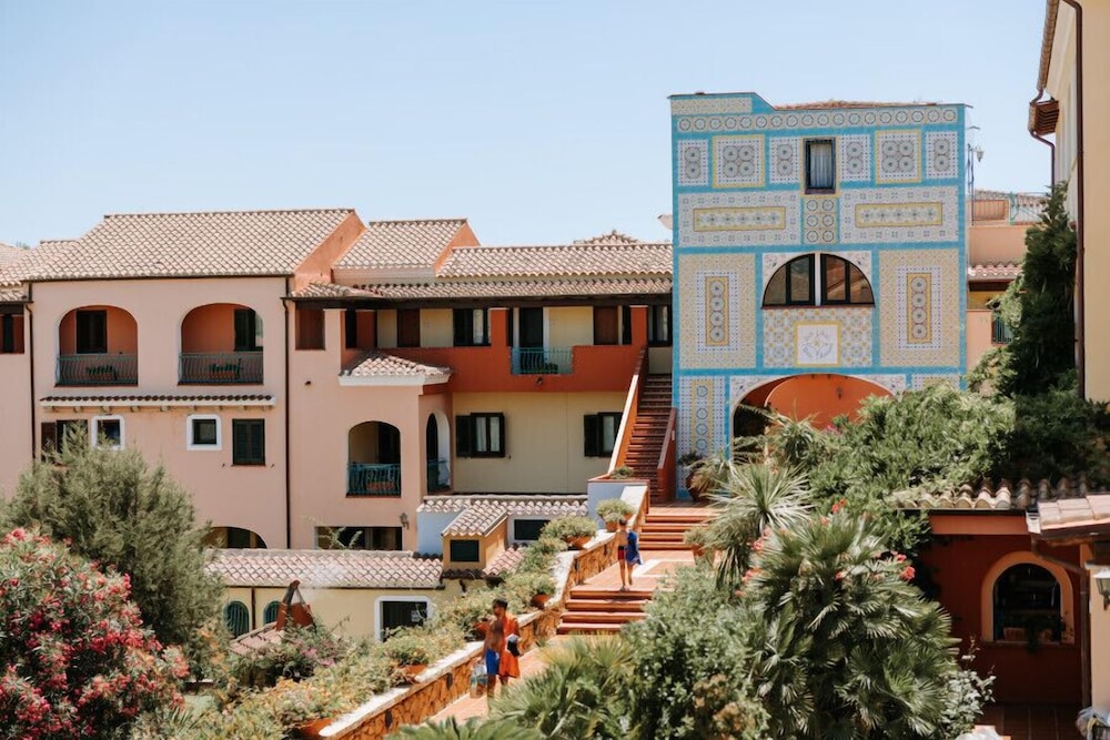 Nicolaus Club Torre Moresca — Hotel building in Orosei, Sardinia