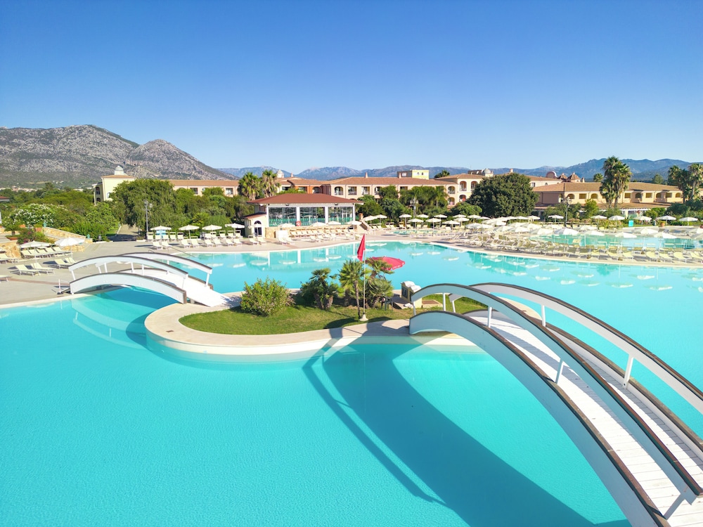 Club Hotel Marina Beach — Main photo in Orosei, Sardinia