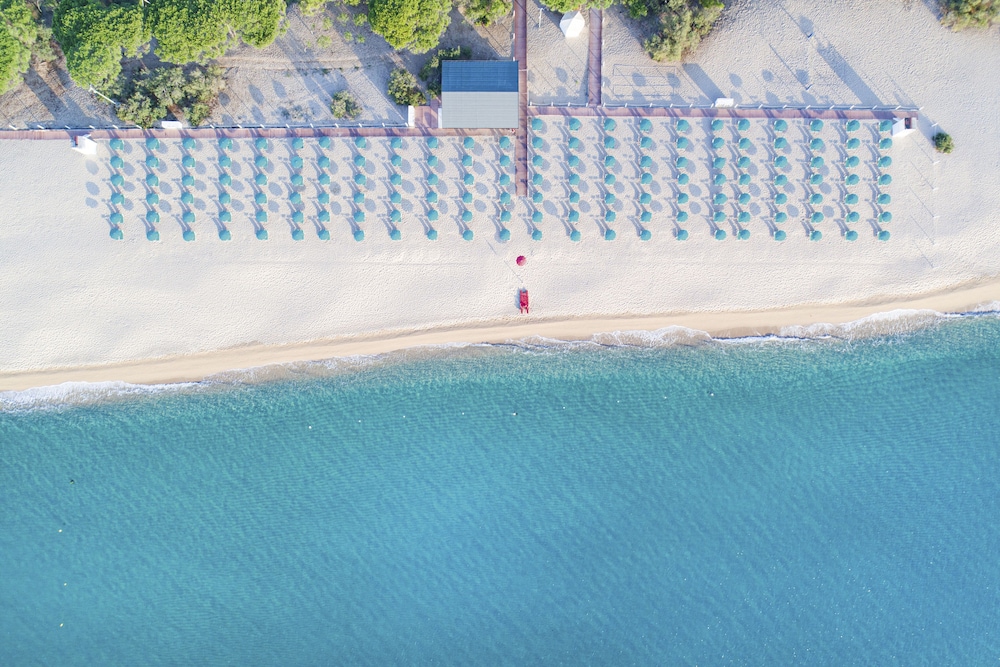 Club Hotel Marina Beach — Beach in Orosei, Sardinia