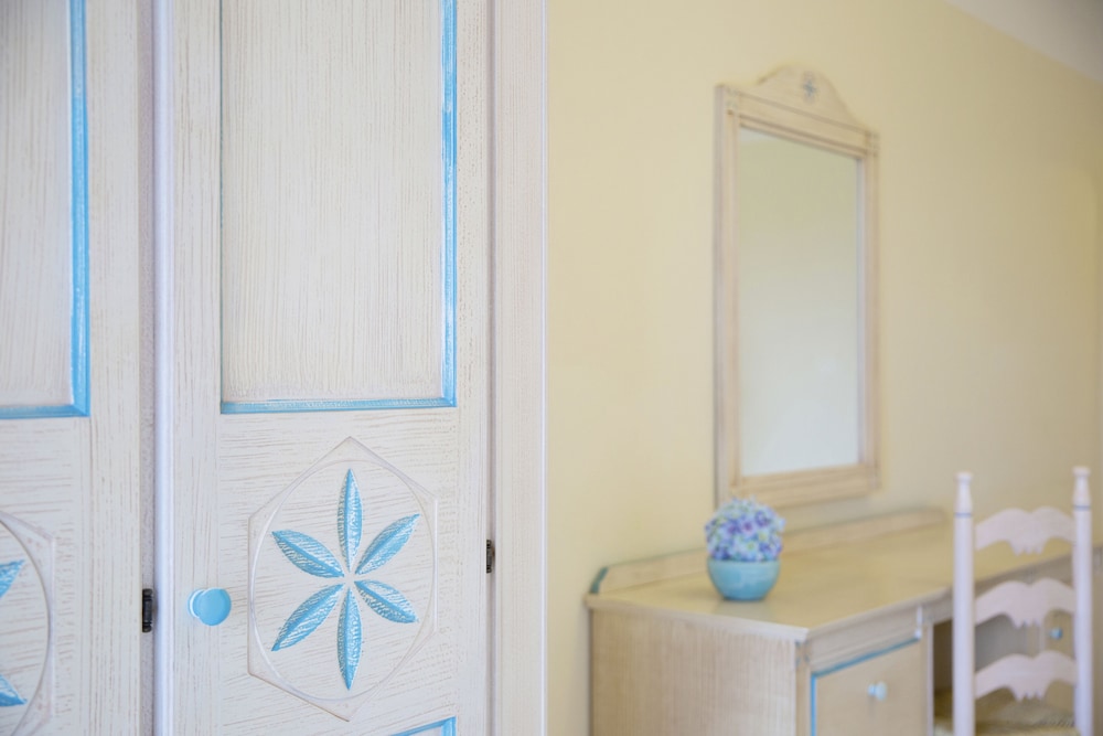 Club Hotel Marina Beach — Hotel rooms in Orosei, Sardinia
