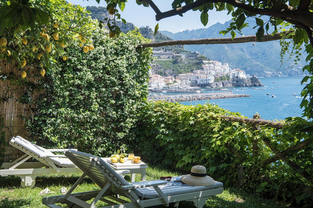 Santa Caterina — Attractions in the area in Amalfi, Campania
