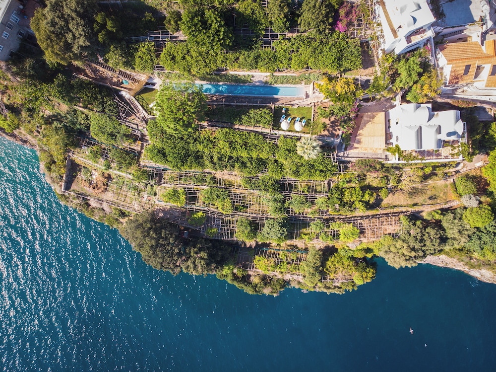 Santa Caterina — Swimming pool in Amalfi, Campania