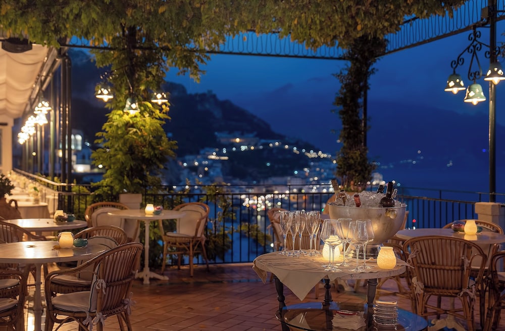 Santa Caterina — Restaurant & bars in Amalfi, Campania