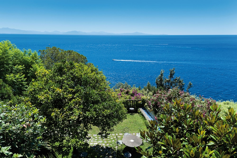 Santa Caterina — Attractions in the area in Amalfi, Campania