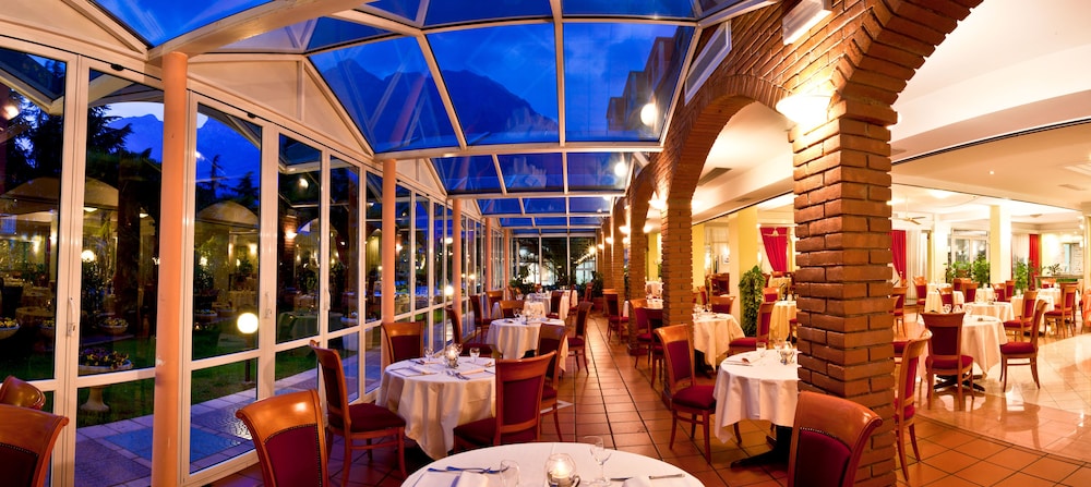Hotel Savoy Palace - Tonelli Hotels — Restaurant & bars in Riva del Garda, Trentino-Alto Adige
