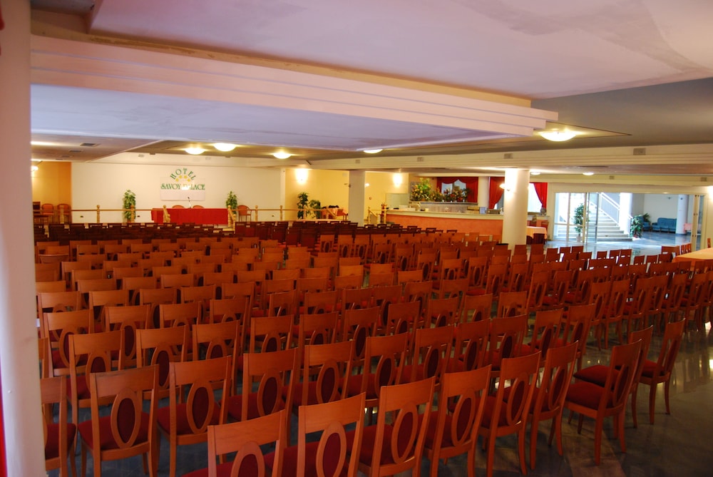 Hotel Savoy Palace - Tonelli Hotels — Restaurant & bars in Riva del Garda, Trentino-Alto Adige