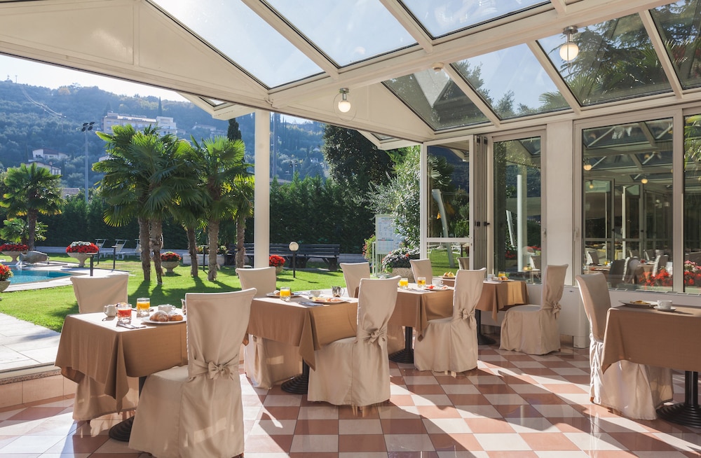 Hotel Savoy Palace - Tonelli Hotels — Restaurant & bars in Riva del Garda, Trentino-Alto Adige