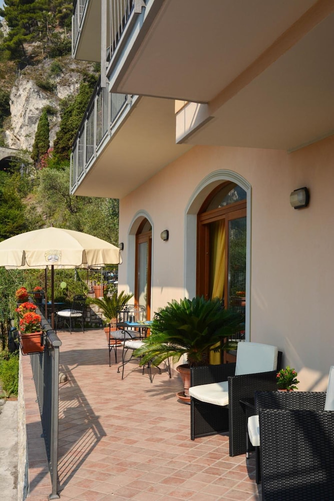 Hotel Locanda Ruscello Garnì — Hotel building in Limone sul Garda, Lombardy