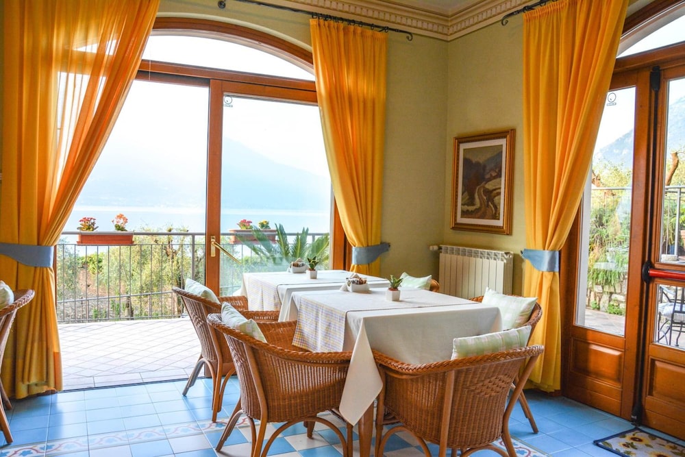 Hotel Locanda Ruscello Garnì — Restaurant & bars in Limone sul Garda, Lombardy