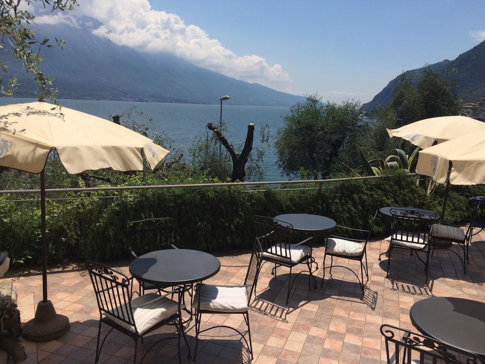 Hotel Locanda Ruscello Garnì — Restaurant & bars in Limone sul Garda, Lombardy