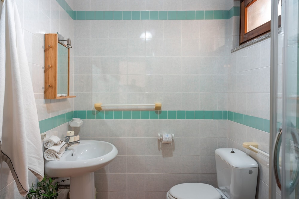Residence Le Pavoncelle — Hotel rooms in Capo Testa, Sardinia