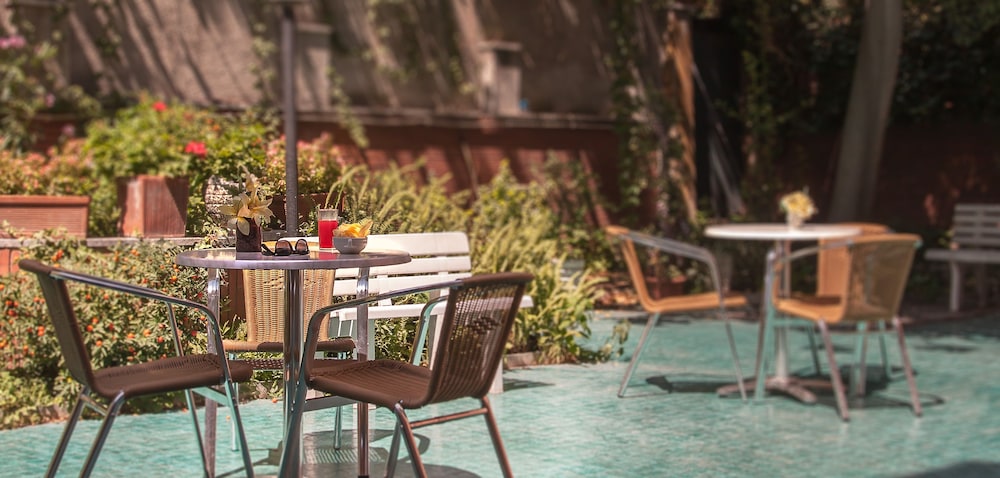 Tirreno Hotel — Restaurant & bars in Rome, Lazio