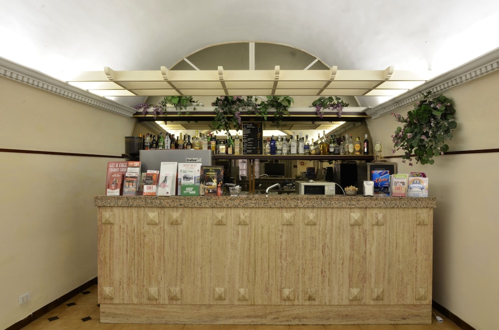 Tirreno Hotel — Restaurant & bars in Rome, Lazio