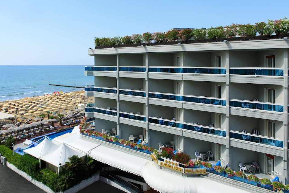 Hotel Cavalieri Palace - zdjęcie 2