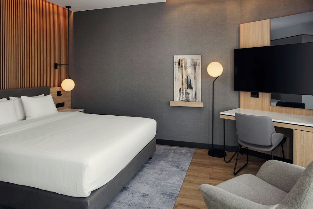 AC Hotel by Marriott Split — Hotel rooms in Split, Split-Dalmatia