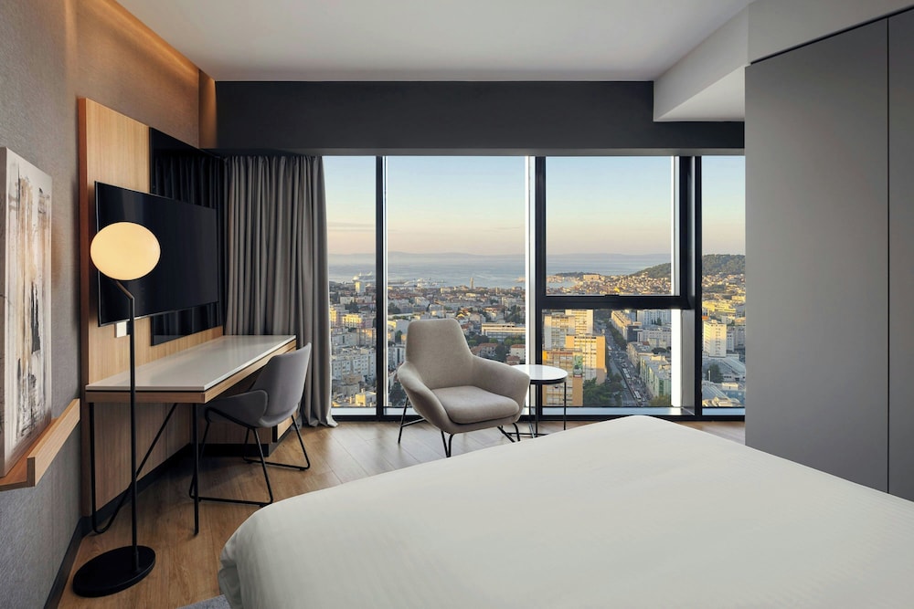 AC Hotel by Marriott Split — Hotel rooms in Split, Split-Dalmatia