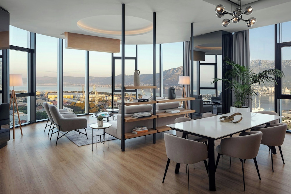 AC Hotel by Marriott Split — Hotel rooms in Split, Split-Dalmatia