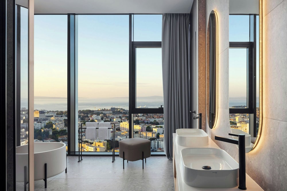 AC Hotel by Marriott Split — Hotel rooms in Split, Split-Dalmatia