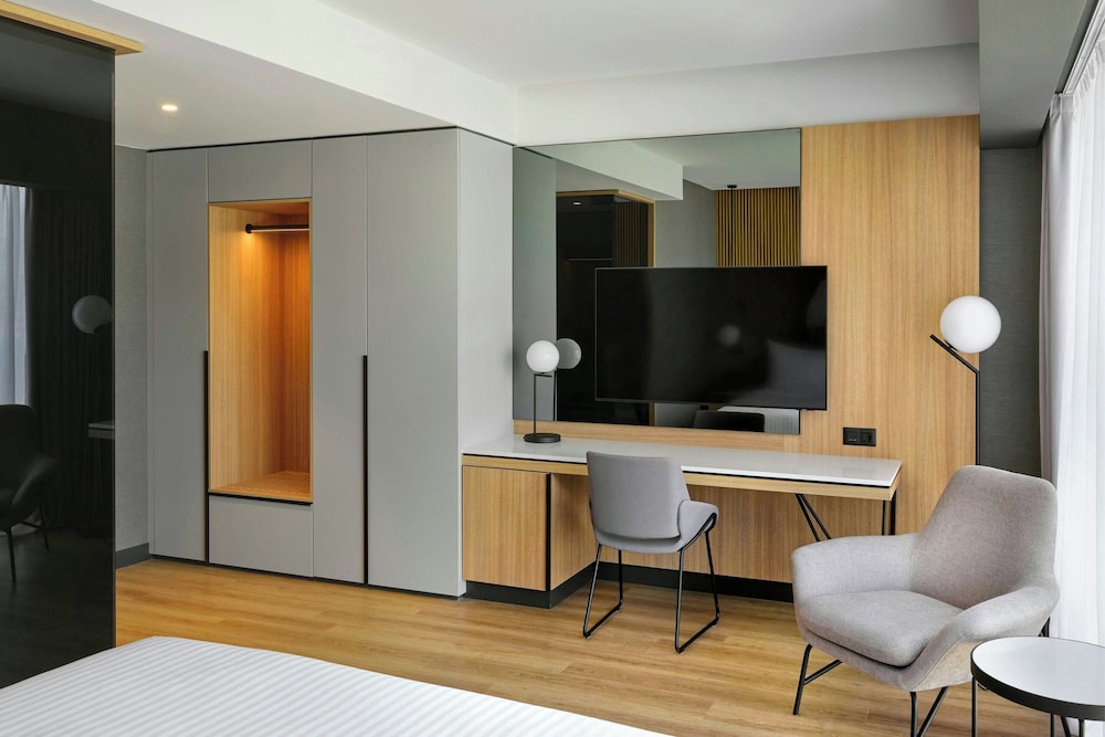 AC Hotel by Marriott Split — Hotel rooms in Split, Split-Dalmatia