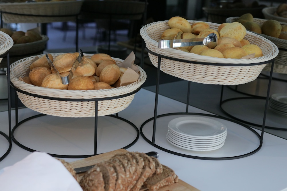Boutique hotel Noemia — Restaurant & bars in Baška Voda, Split-Dalmatia