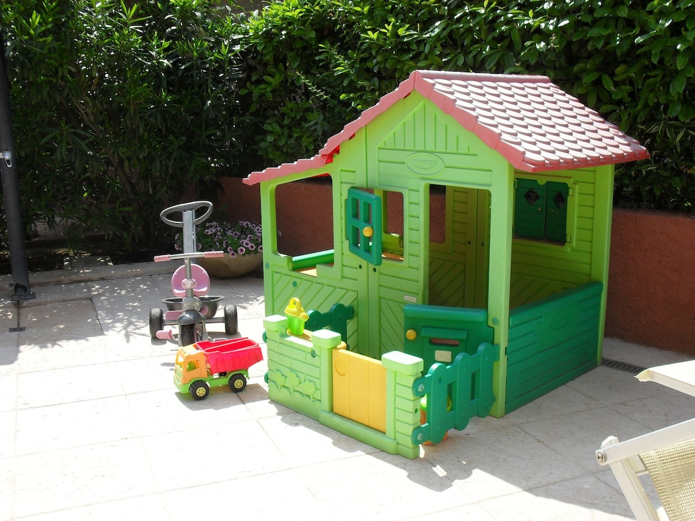 Il Sogno Apartments — Attractions for children in Desenzano del Garda, Lombardy