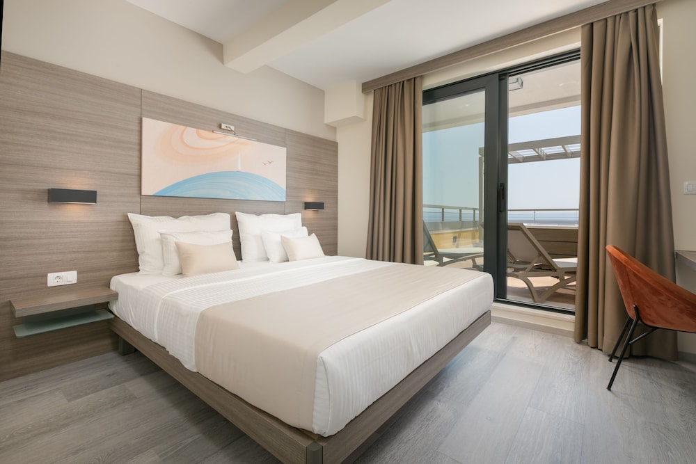 Hotel Antonio — Hotel rooms in Makarska, Split-Dalmatia