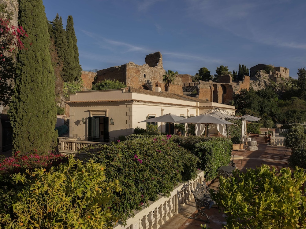 Grand Hotel Timeo, A Belmond Hotel, Taormina — Hotel building in Taormina, Sicily