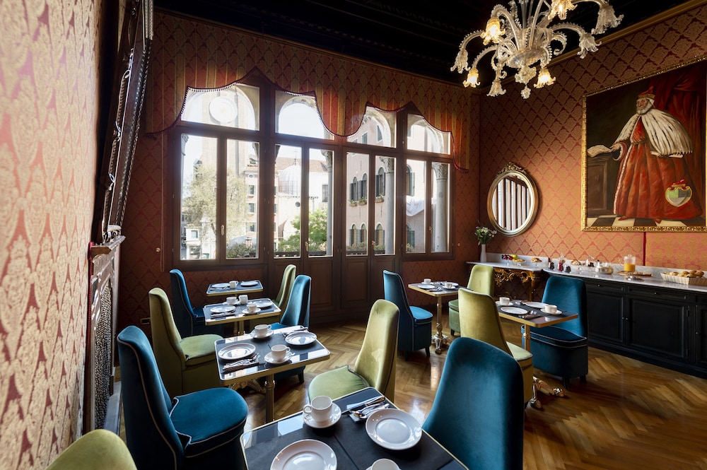 Hotel Antico Doge — Restaurant & bars in Venice, Veneto