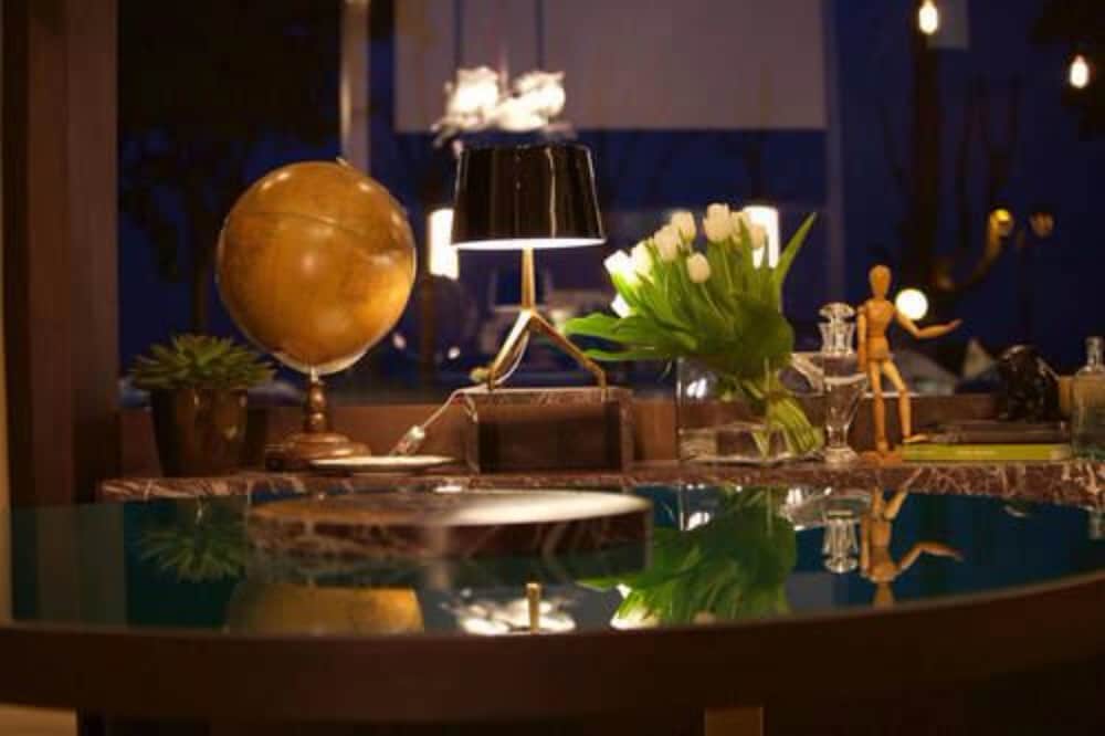 Park Hotel — Hotel rooms in Desenzano del Garda, Lombardy