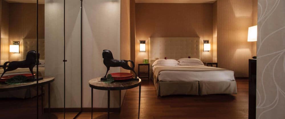 Park Hotel — Hotel rooms in Desenzano del Garda, Lombardy