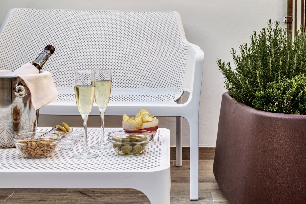 Hotel Al Nuovo Teson — Restaurant & bars in Venice, Veneto